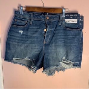 NWT Hollister ultra high-rise shorts size 13